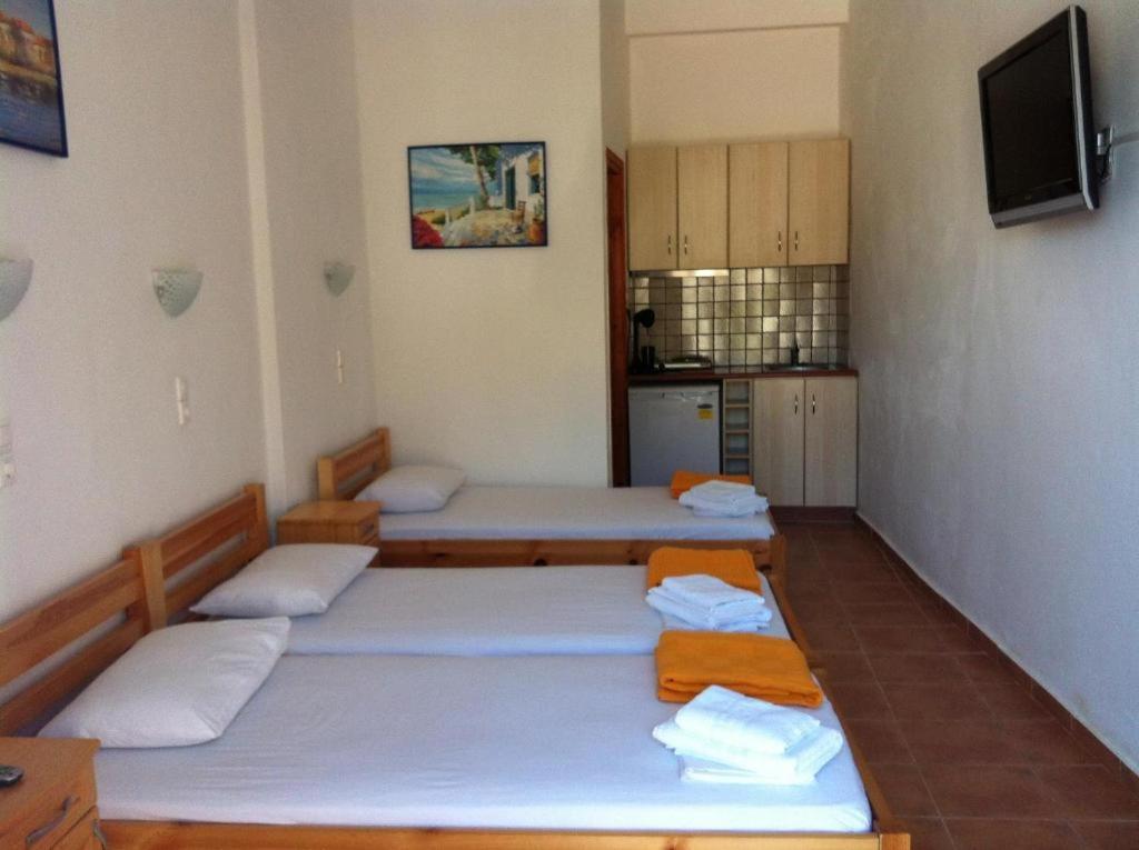 Lydia Mare Apart otel Ágios Kírykos Oda fotoğraf
